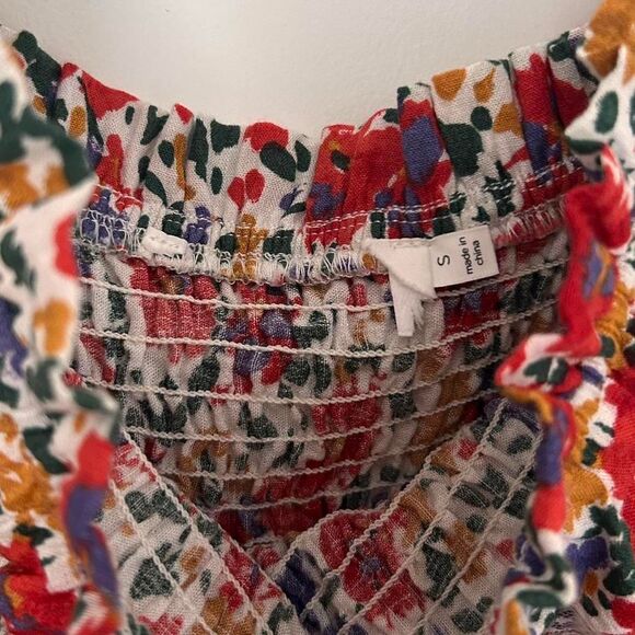 ASTR The Label “Isabel” Smocked Floral Mini Dress Romantic Cottage core Small - Picture 7 of 8